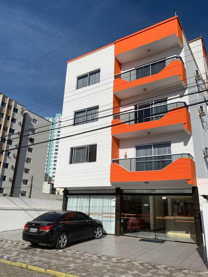 Hotel Luz Do Sol Balneário Camboriú エクステリア 写真